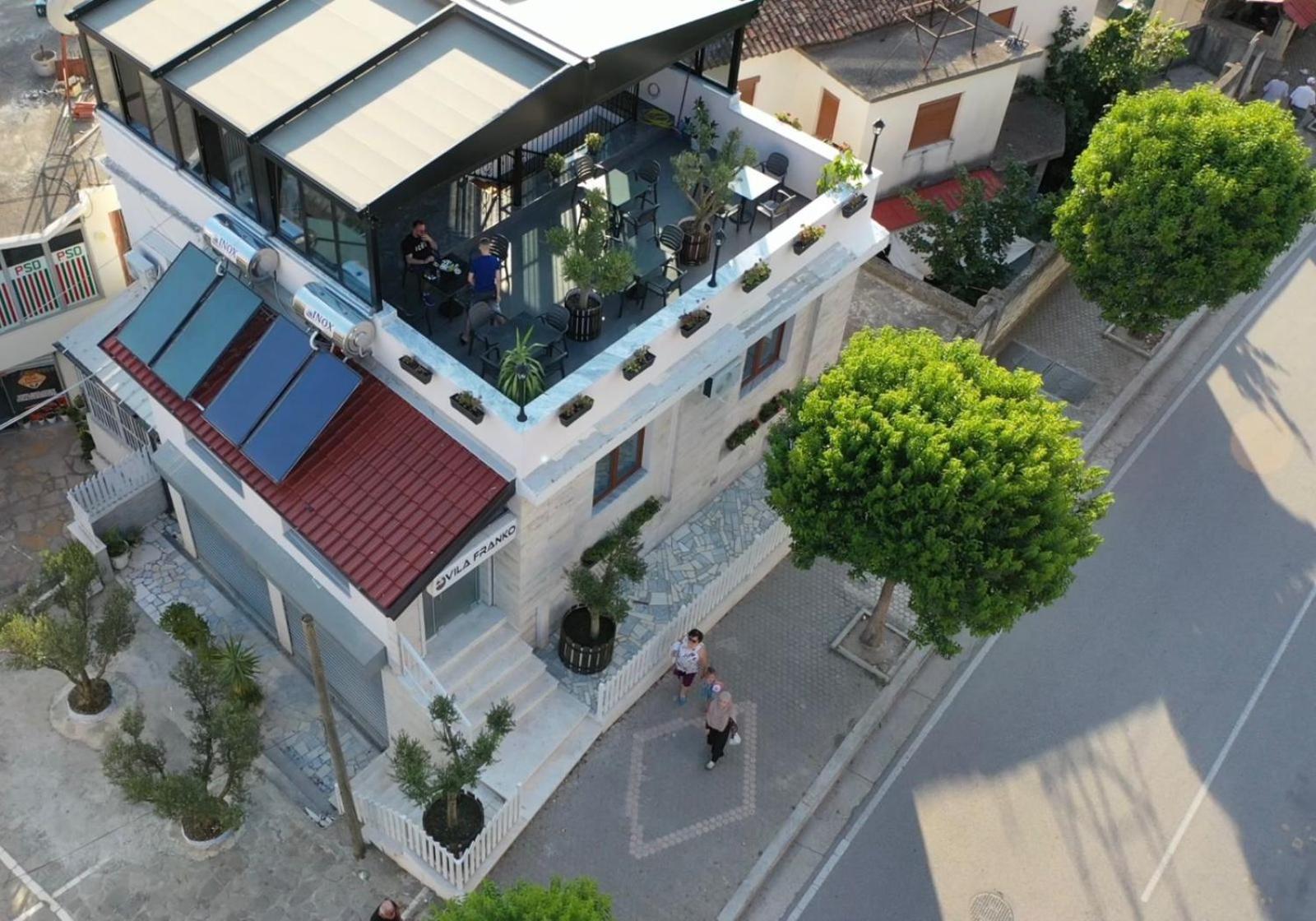 Vila Franko Μπεράτ Εξωτερικό φωτογραφία